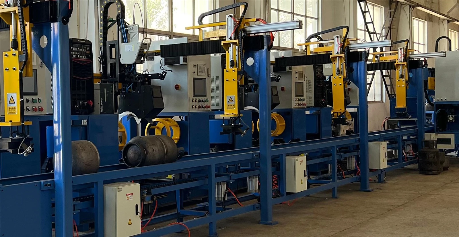 LPG cylinder circular welding machine